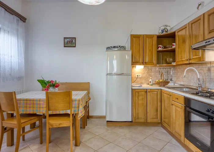 Staver شقة بوريتش